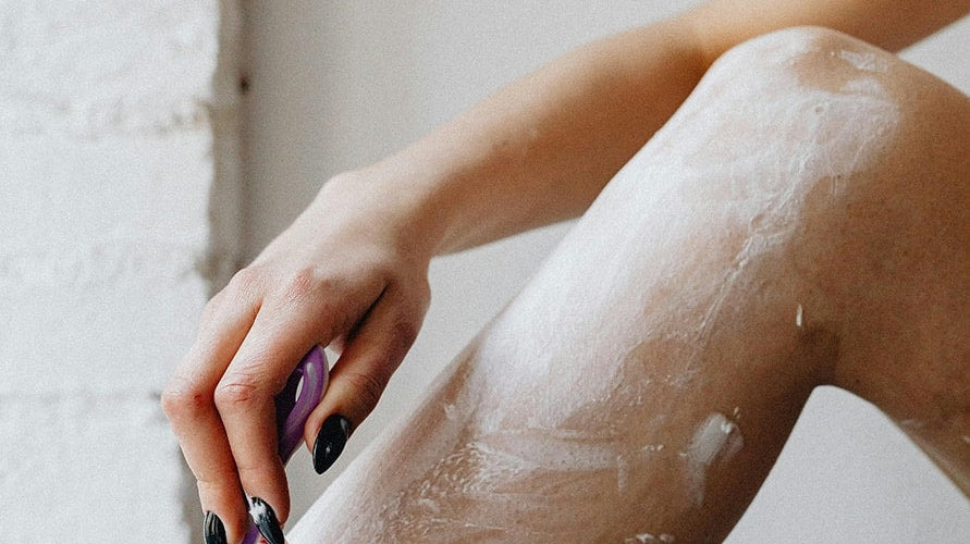 How to Stop Pubic Hair Itching When Growing Back Female: A Gentle After-Shave Care Guide